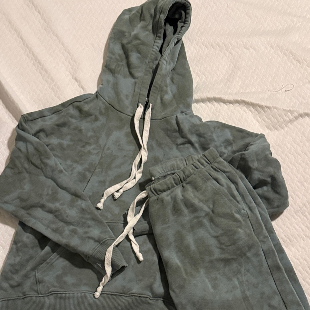 Aerie Green/Blue Tie Dye Lounge Set